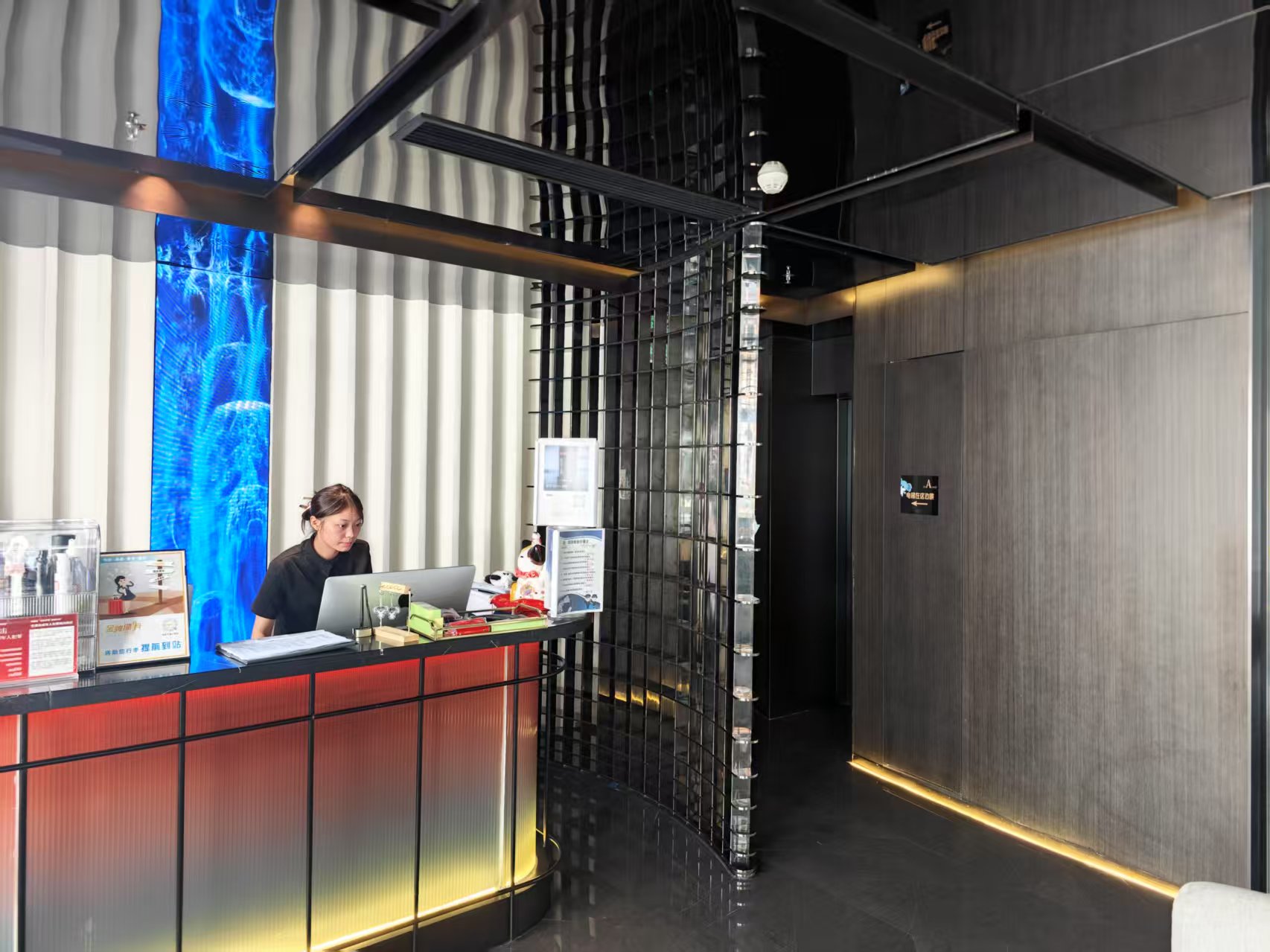 湖南柏晶智能科技有限公司